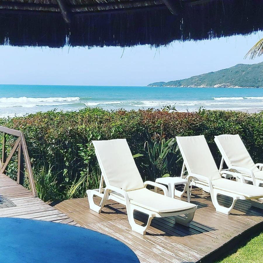 Olhos Verdes Guest House 봄비나스 외부 사진