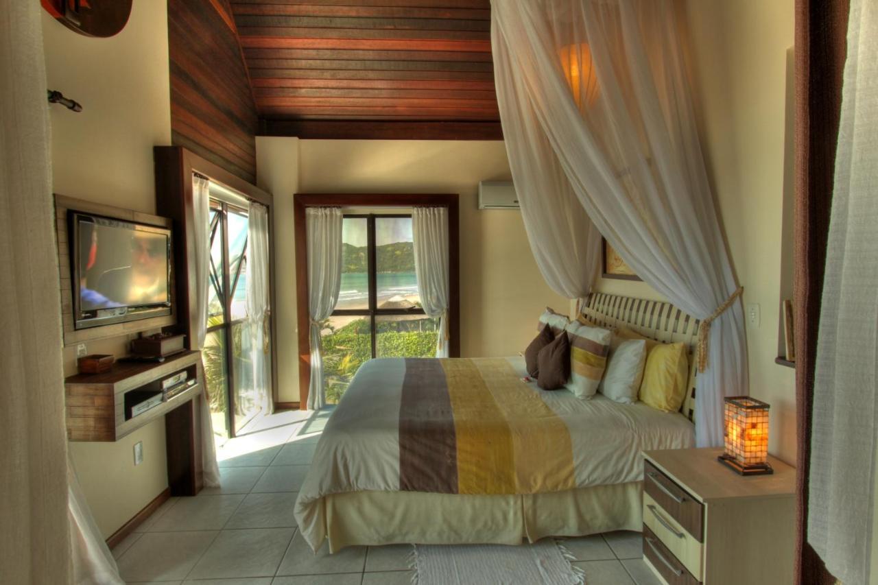 Olhos Verdes Guest House 봄비나스 외부 사진