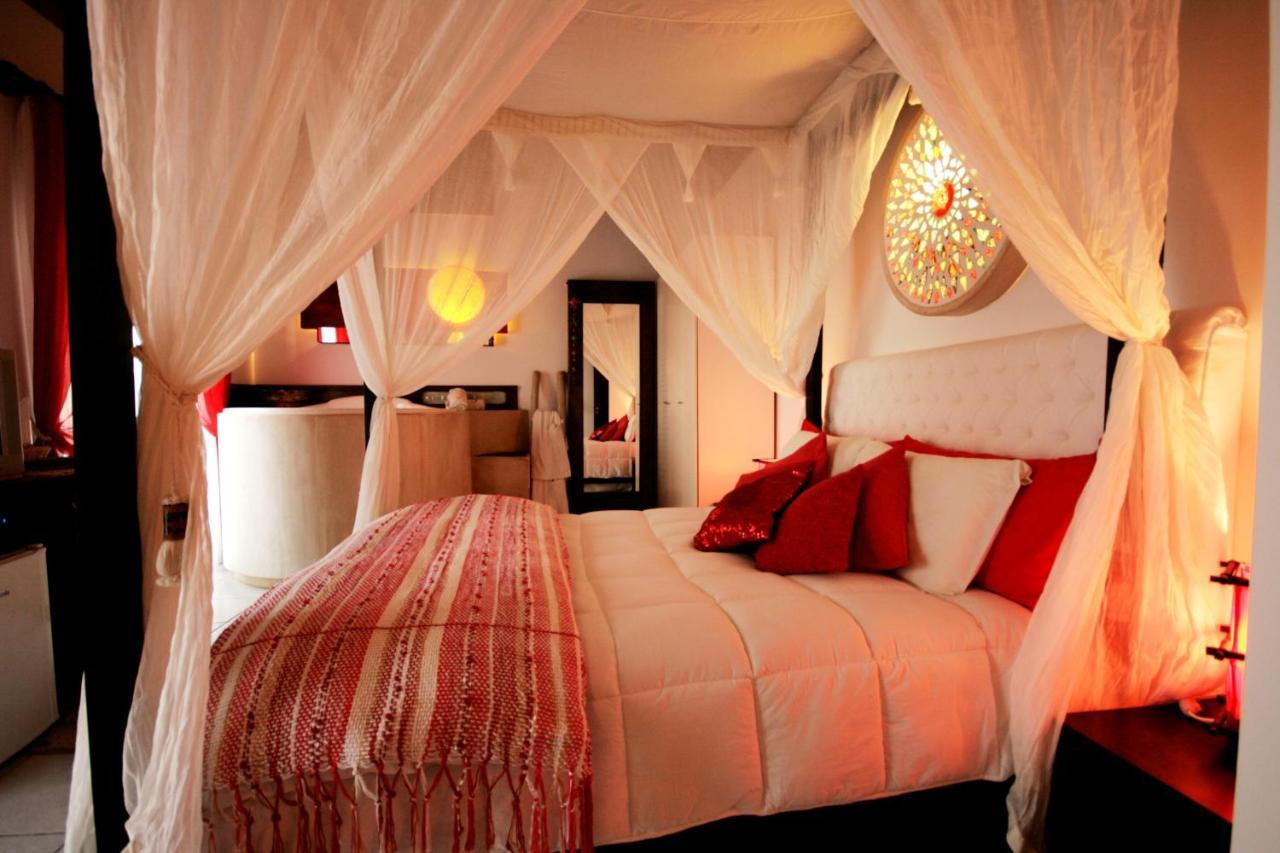 Olhos Verdes Guest House 봄비나스 외부 사진