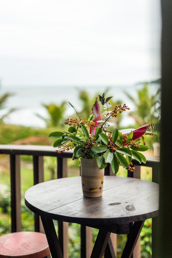 Olhos Verdes Guest House 봄비나스 외부 사진