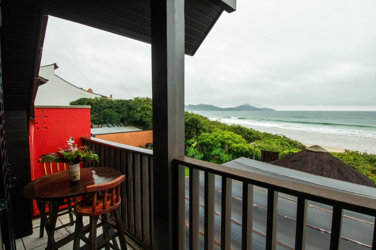 Olhos Verdes Guest House 봄비나스 외부 사진