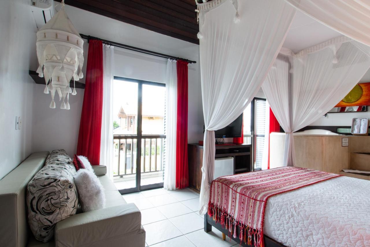 Olhos Verdes Guest House 봄비나스 외부 사진
